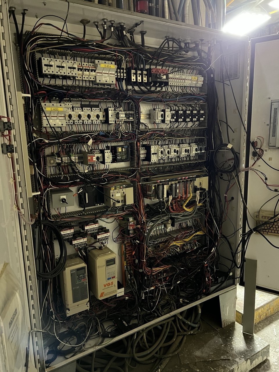 Motor starter and controls panel